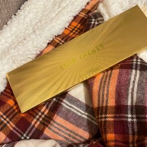 NIB Melt 420 palette